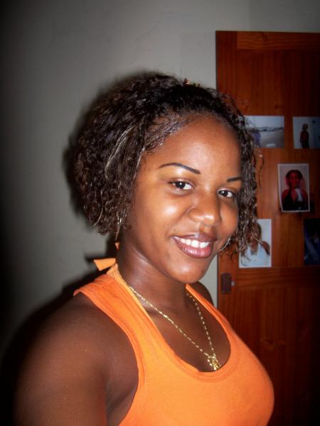 <font color=ff0000>i</font><font color=cc0000>N</font><font color=990000>g</font><font color=660000>R</font><font color=330000>i</font><font color=000000>D</font>